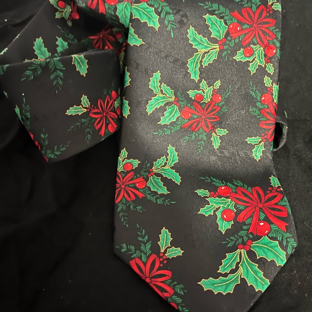 Yuletide Greetings Hallmark Black Red and Green Christmas Tie with Holly Design